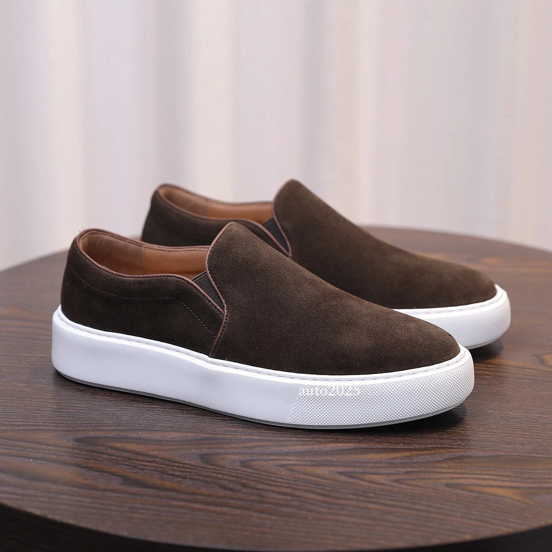 Retro Genuine Leather Breathable Soft Casual Men's Sneakers